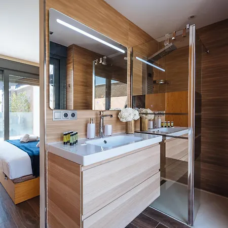 Apartment Elegant Duplex 3 Master Bedrooms And Private