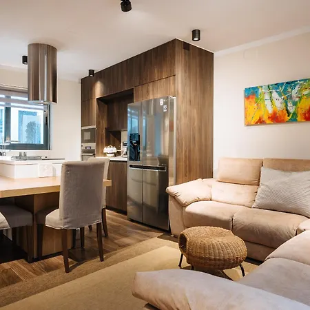 Appartement Elegant Duplex 3 Master Bedrooms And Private