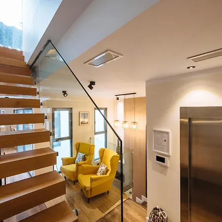 Elegant Duplex 3 Master Bedrooms And Private Sevilla