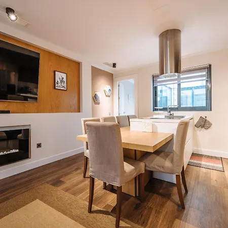 Elegant Duplex 3 Master Bedrooms And Private * Sevilla